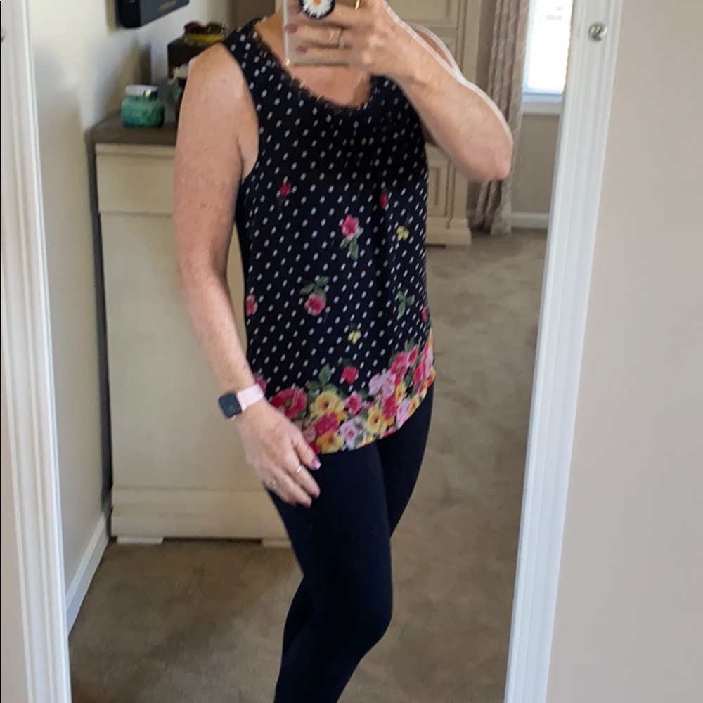 Elle Floral sleeveless ruffle neck top - Picture 3 of 11